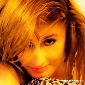 Vanessa Mini adotta una famiglia di orsi