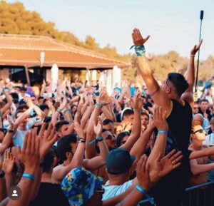 Steven Corsaro cantante