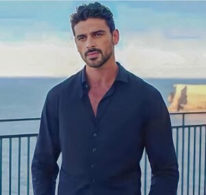 Michele Morrone (Ph - IG)