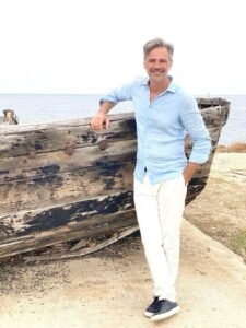 Beppe Convertini Azzurro Storie di Mare 3