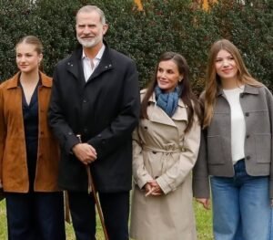 Famiglia reale PH IG