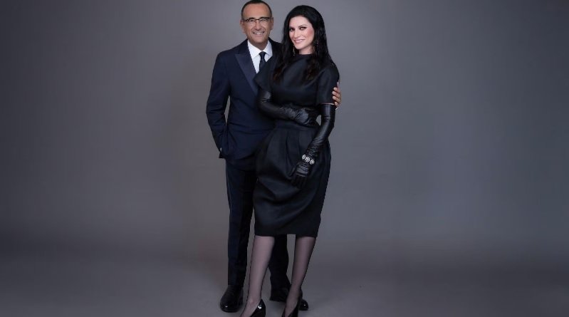 Laura Pausini e Carlo Conti PH Press