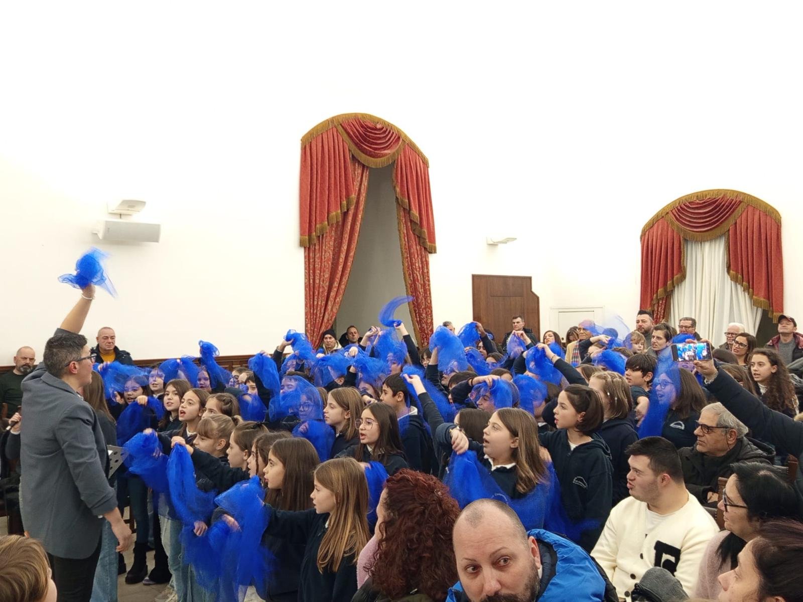 presentazione libro il paese delle tradizioni di beppe convertini ph press