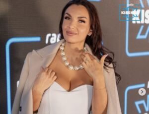Elettra Lamborgini al party di Radio Kiss Kiss fonte IG.jpg