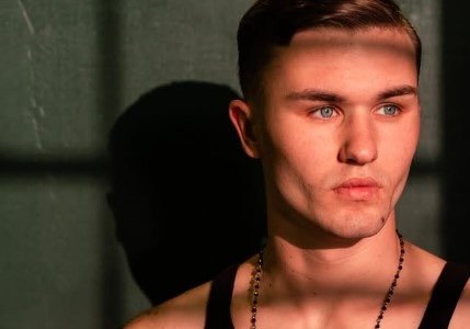 tv Artem Tkachuk - Mare Fuori ph IG