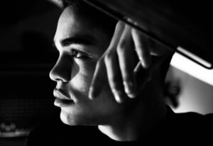 Joshua Consigli ph Press