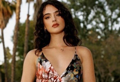 Deva Cassel ph IG