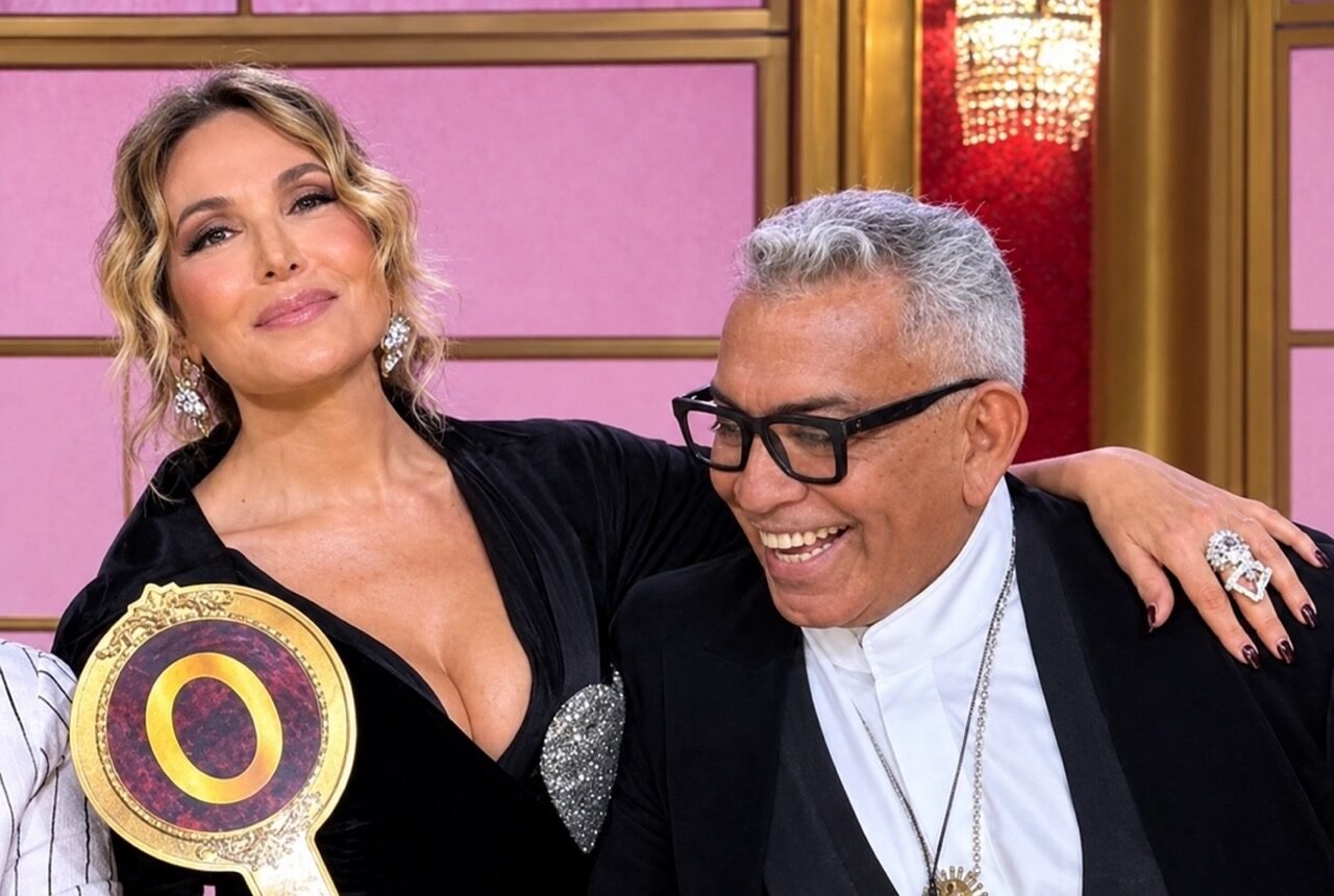 Barbara D'Urso e Mariotto ph AI